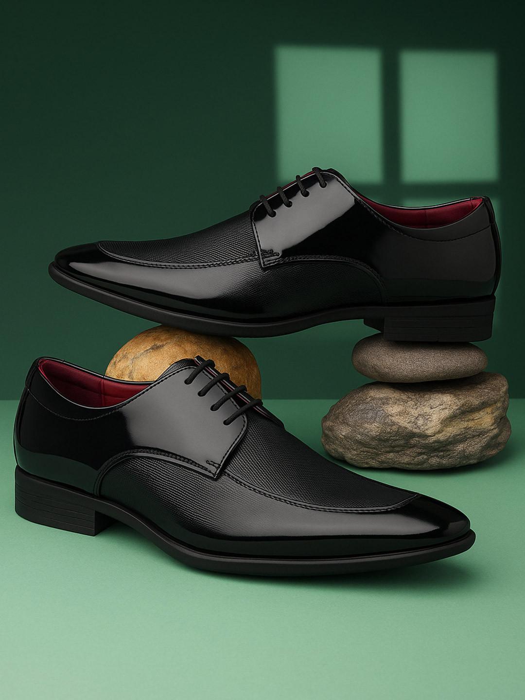 INVICTUS Men Textured Formal Derbys Formal shoes