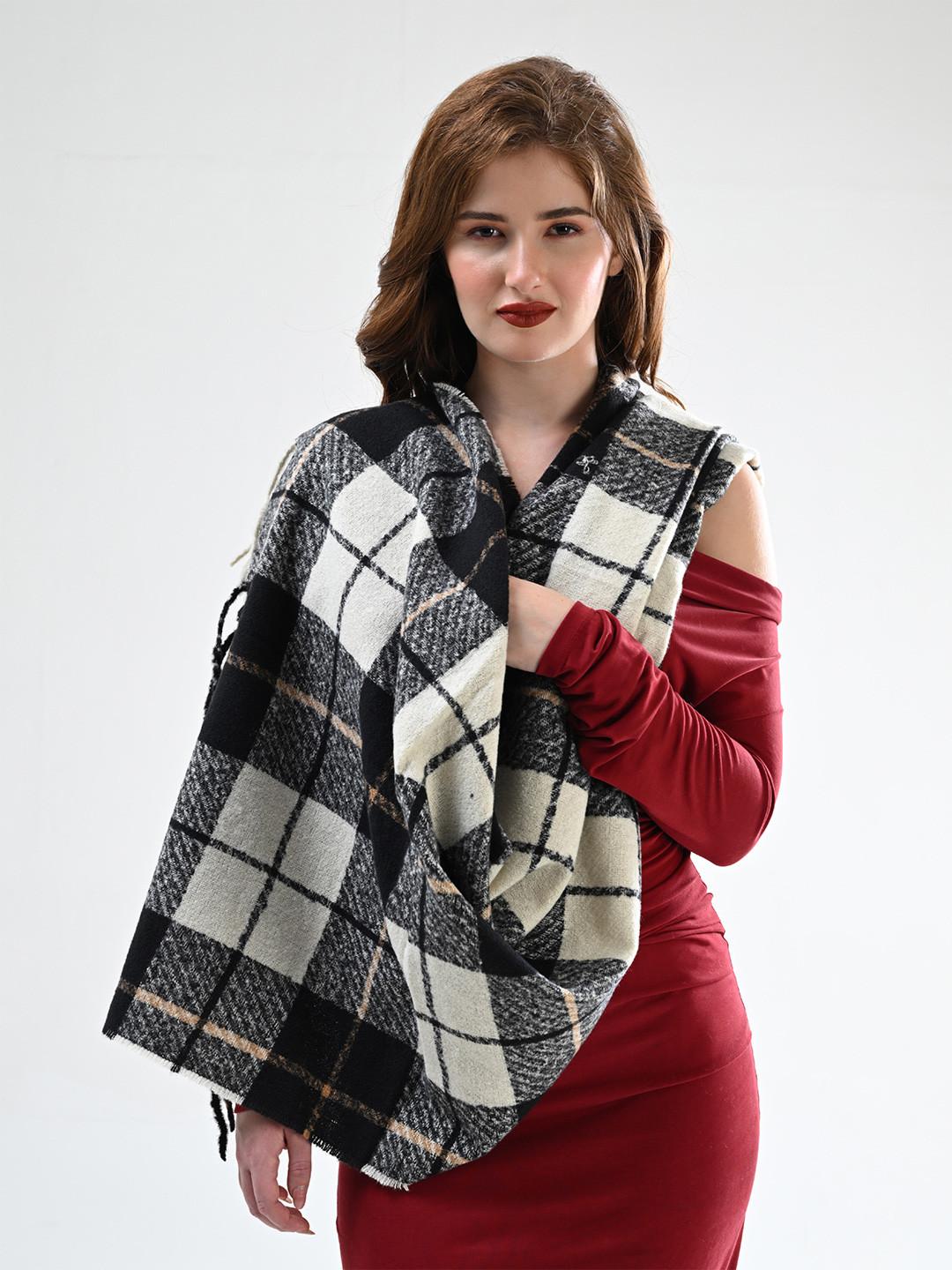 Cazzano Women Checked Stole