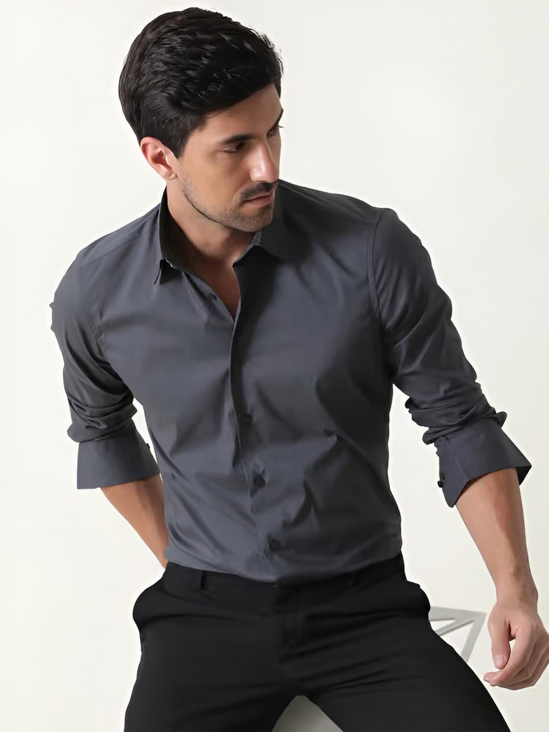 UNIQSOME Men Classic Fit Solid Spread Collar Cotton Formal Shirt