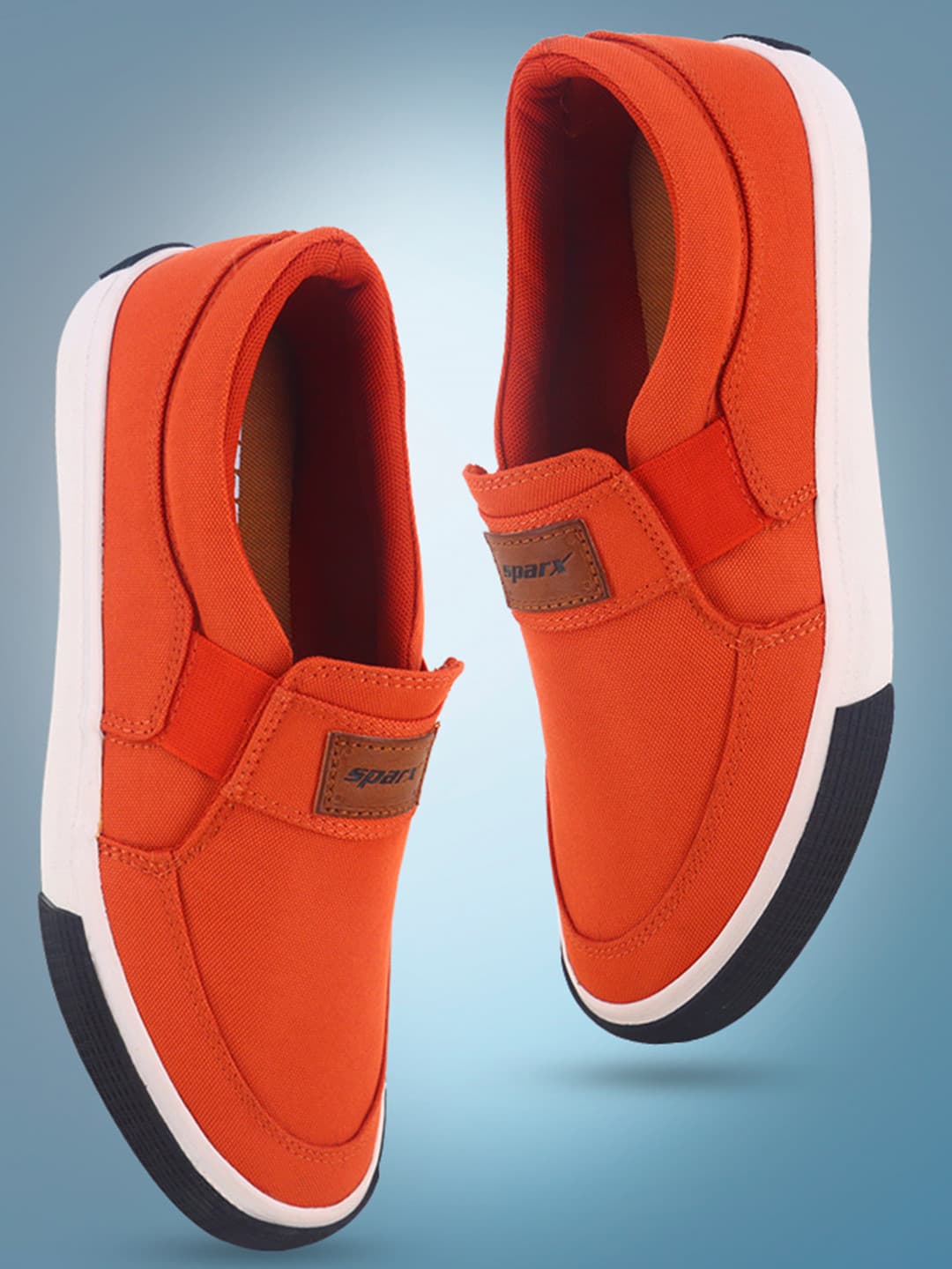 Sparx Men Textured Comfort Insole Contrast Sole Canvas Slip-On Sneakers