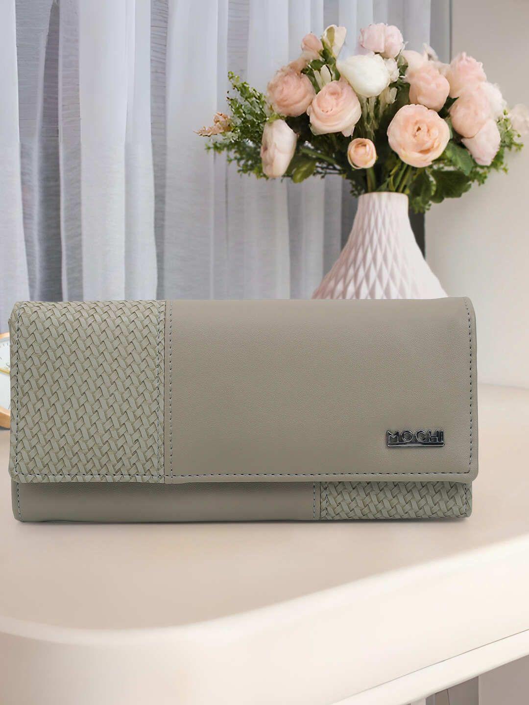 Mochi Women Two Fold Wallet