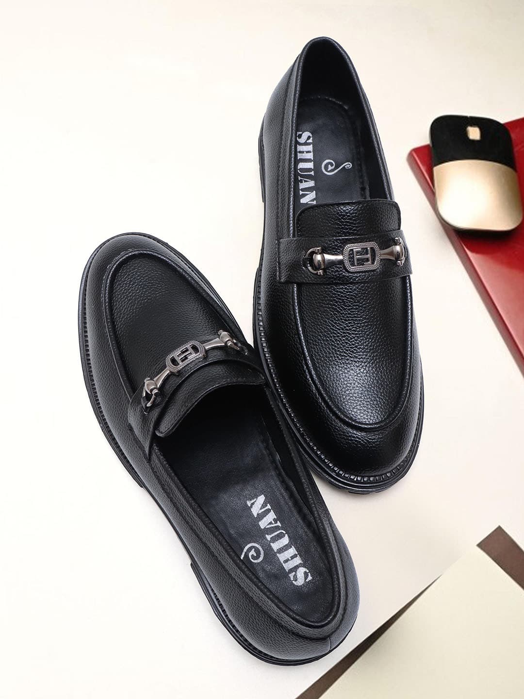 SHUAN Men Textured Mid-Top Round Toe Formal Loafers