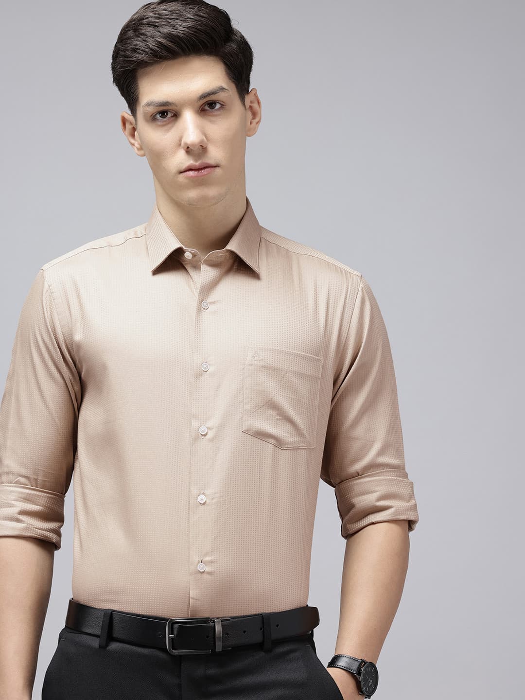 Arrow Pure Cotton Self-Design Manhattan Slim Fit Formal Shirt