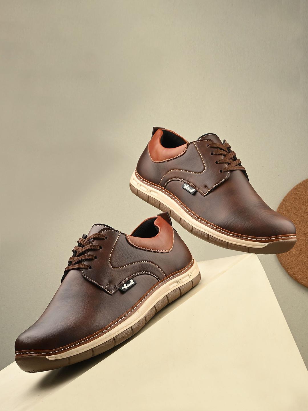 Vellinto Men Round Toe Lace-Ups Derbys