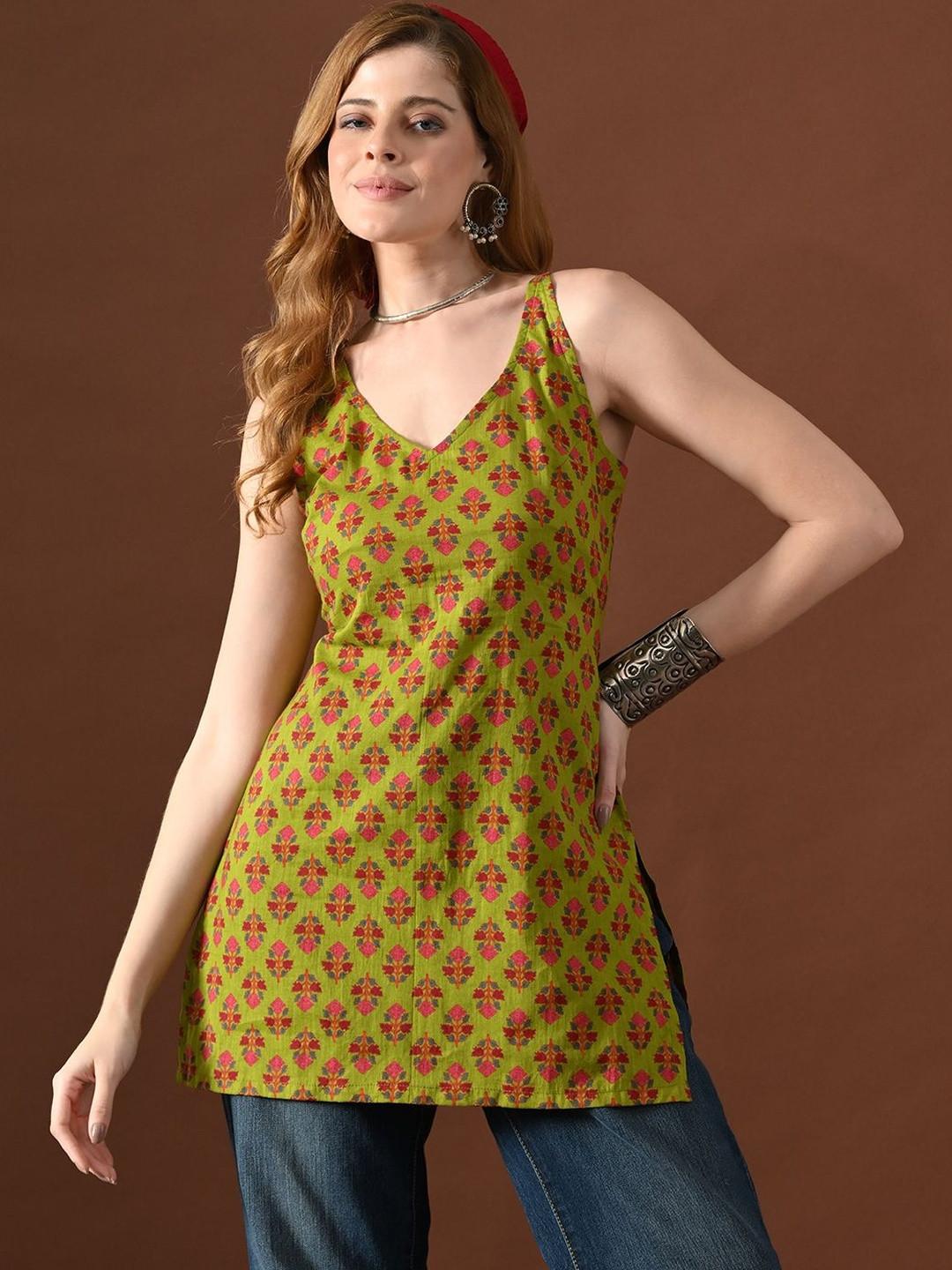 KALINI Women Floral Printed V-Neck Pure Kurti