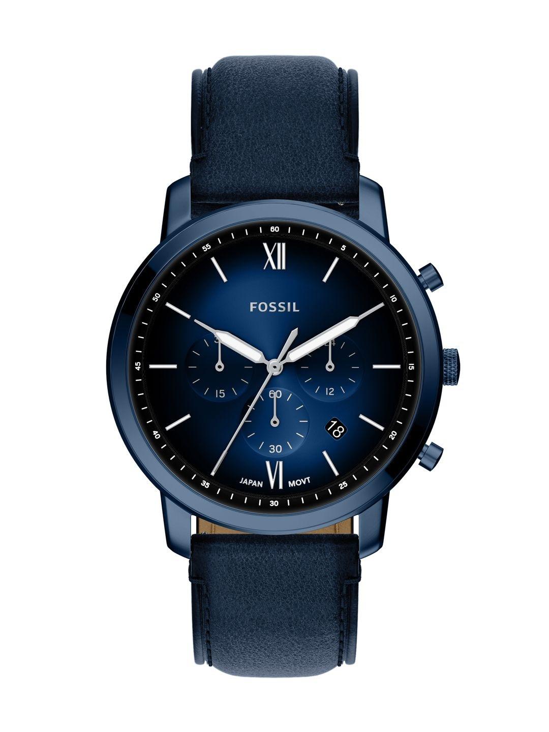 Fossil Men Dial & Leather Straps Analogue Chronograph Watch FS6168