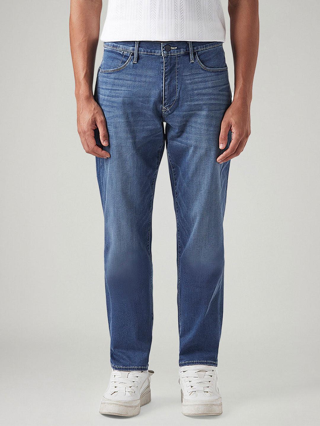 Levis Redloop Men Classic 541 Tapered Fit Mid-Rise Light Fade Stretchable Jeans