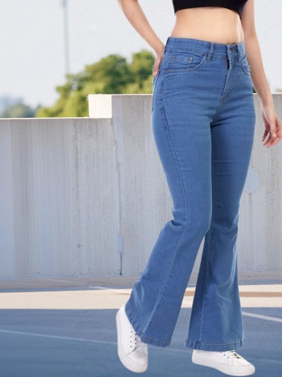 ZARISTAA Women Bootcut High-Rise Stretchable Jeans