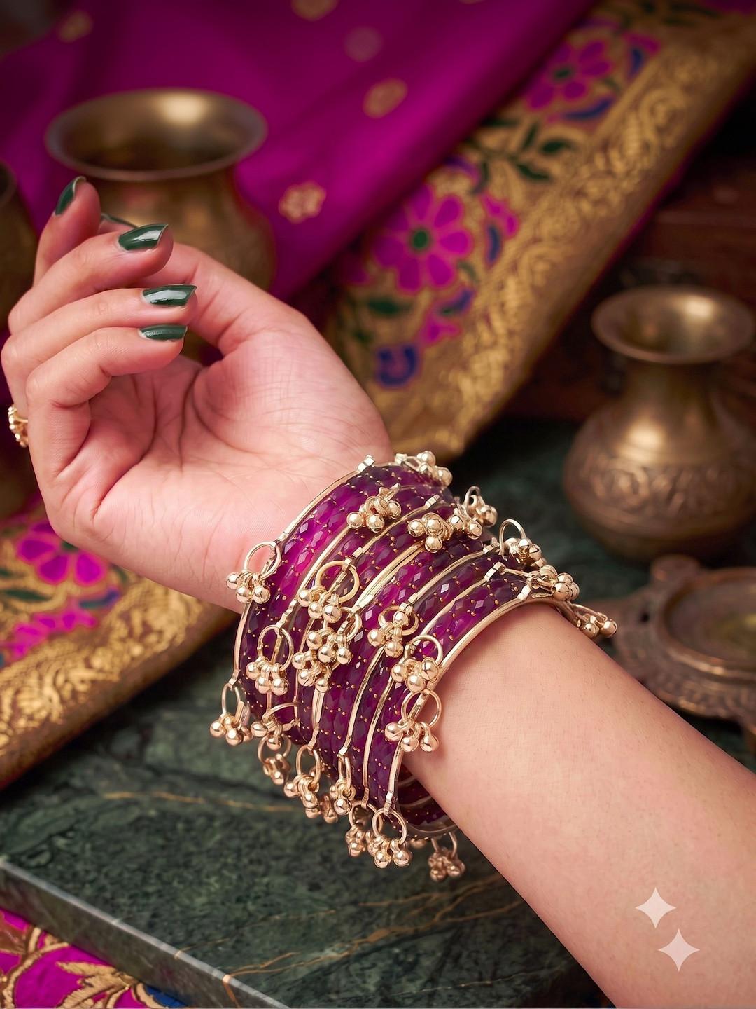 SRKBS Gold-Plated kashmiri Glass Bangle
