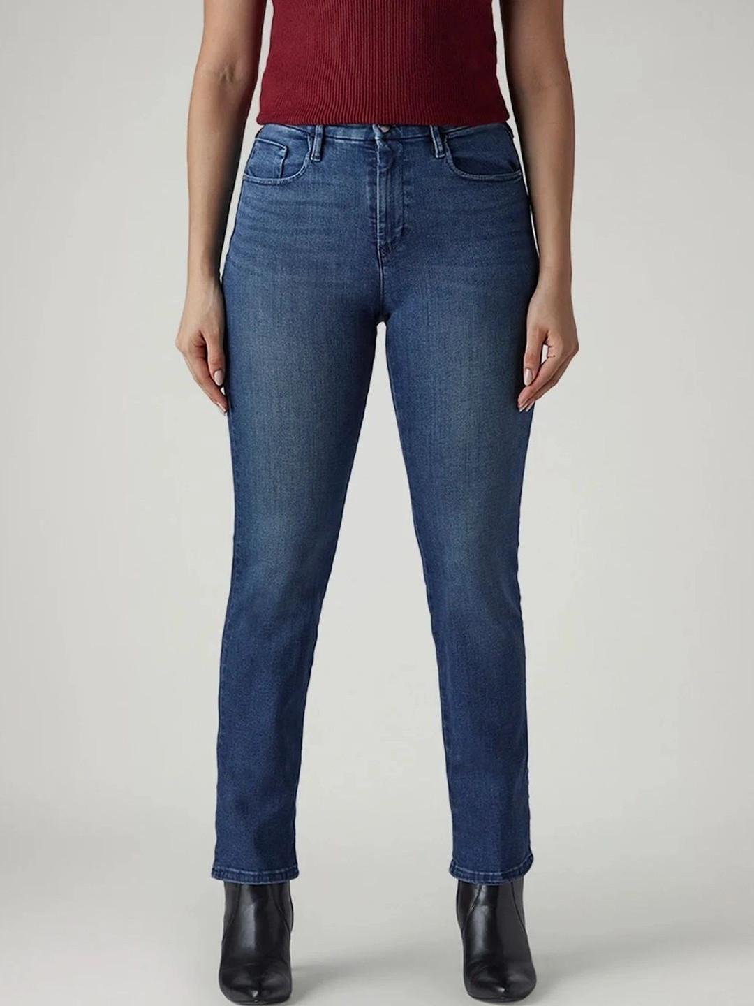 Levis Women Classic Straight Fit High-Rise Light Fade Stretchable Jeans