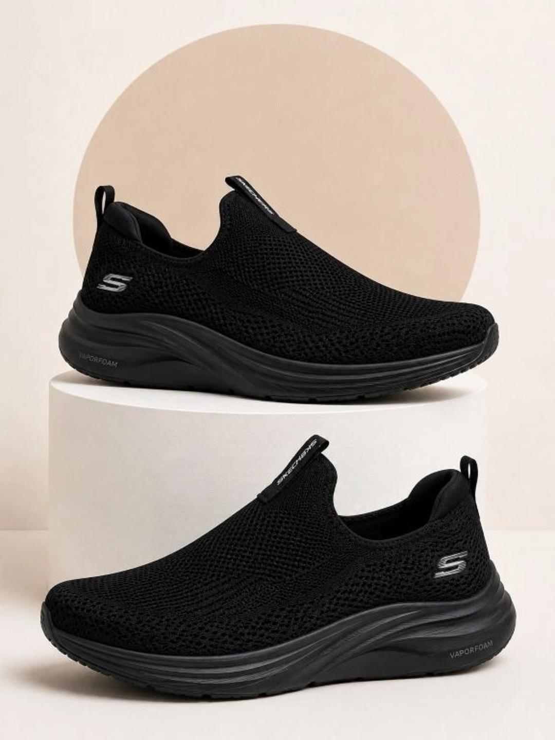Skechers Men Textured Sneakers