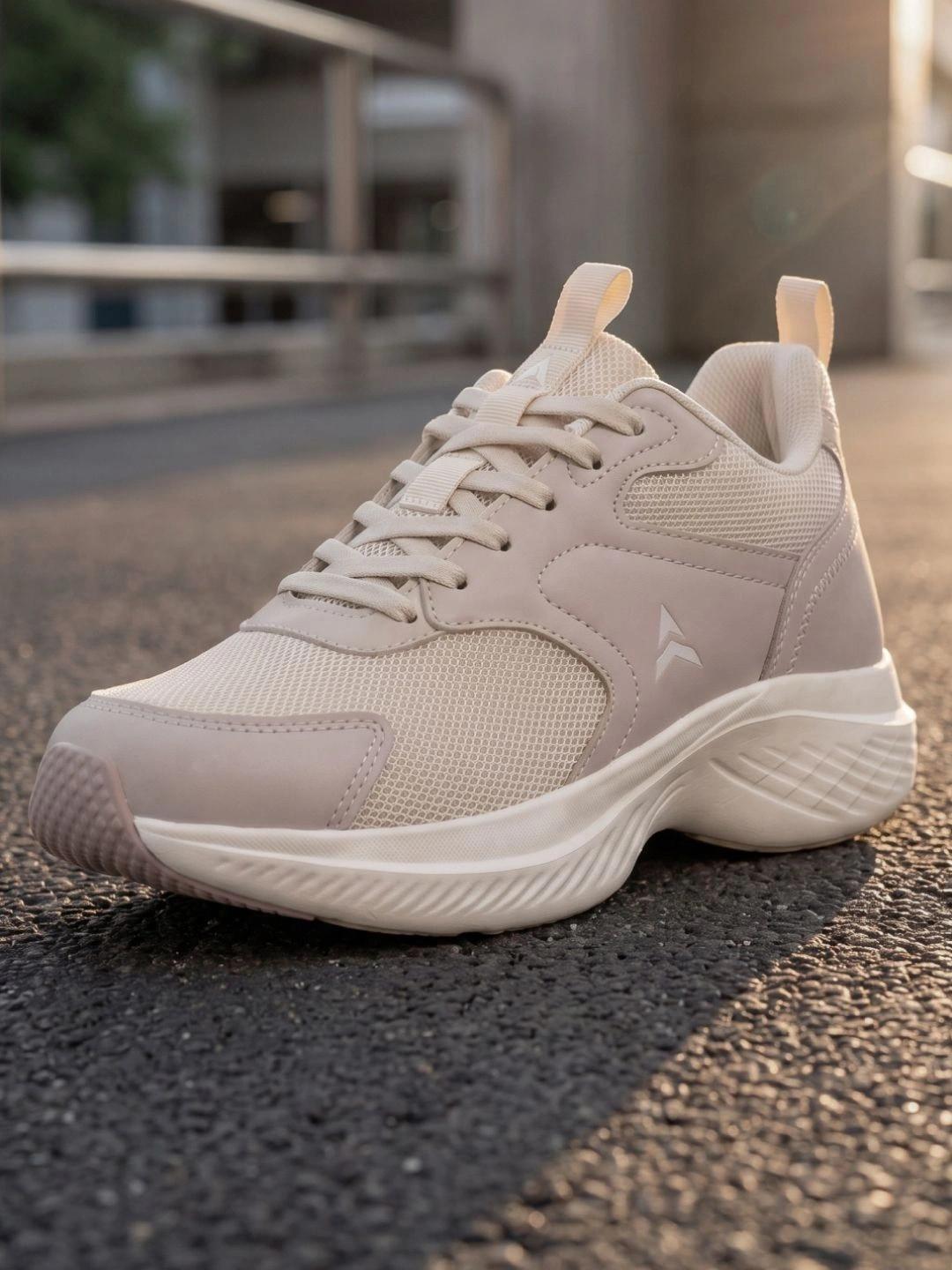 AVANT Women's CloudCurve Running Shoes - Beige