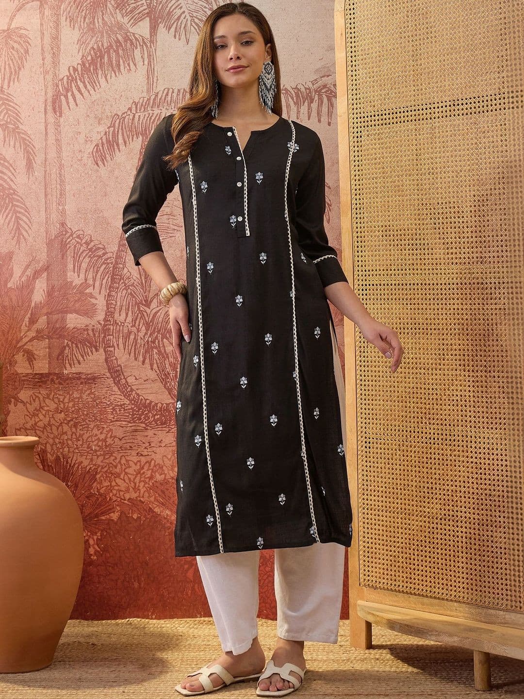 Sangria Black Embroidered Straight Fit Kurta