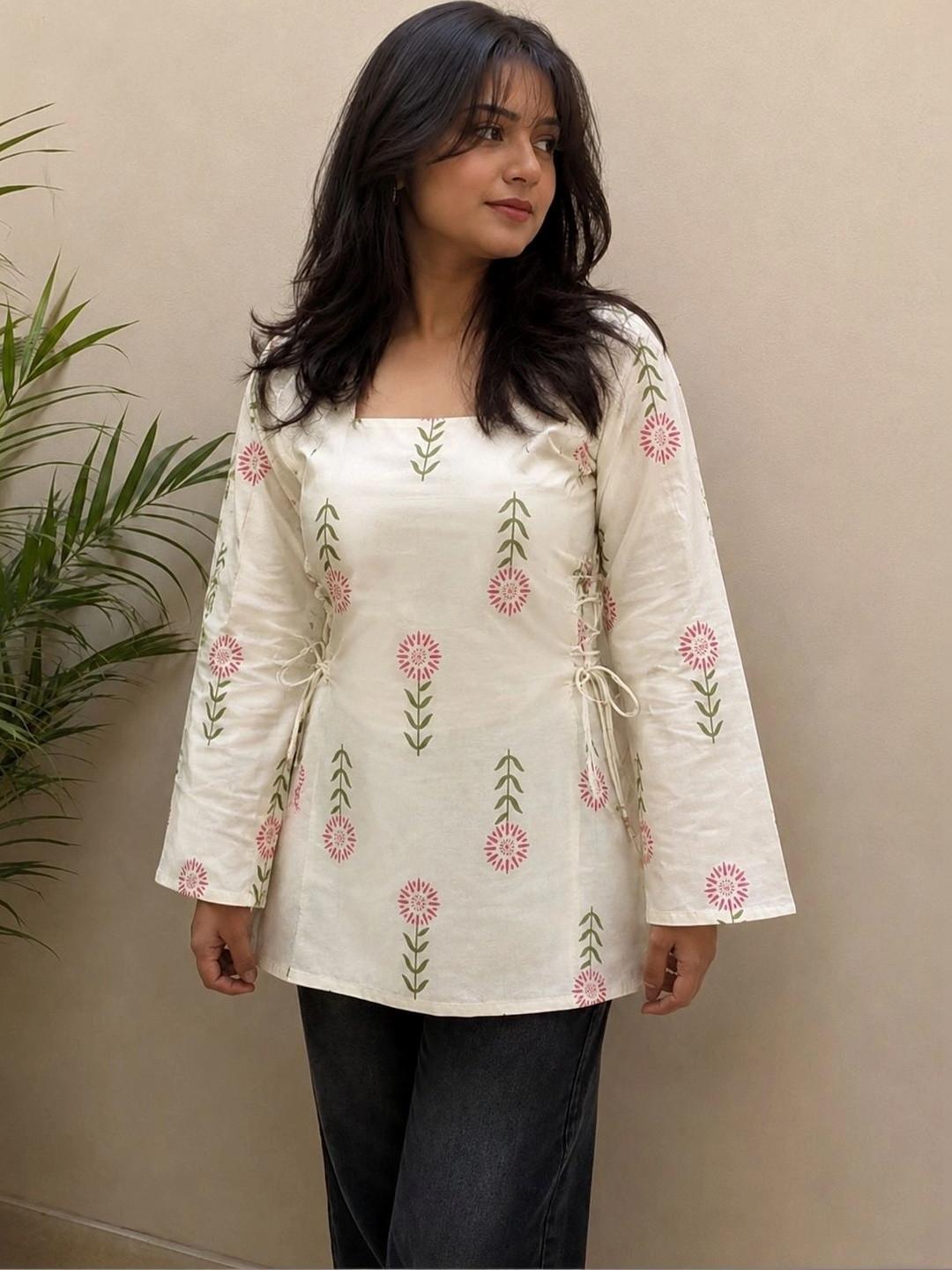 SATITHA Floral Printed Square Neck Pure Cotton Handloom Angrakha Kurti