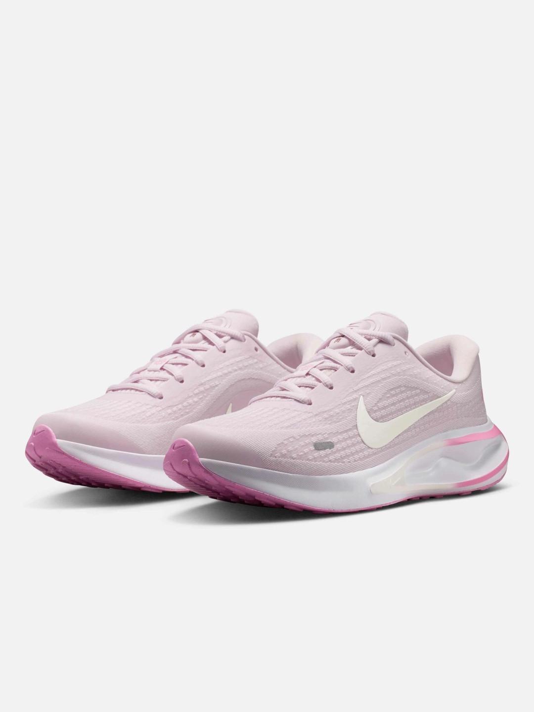 Nike Women Mesh Running Shoes