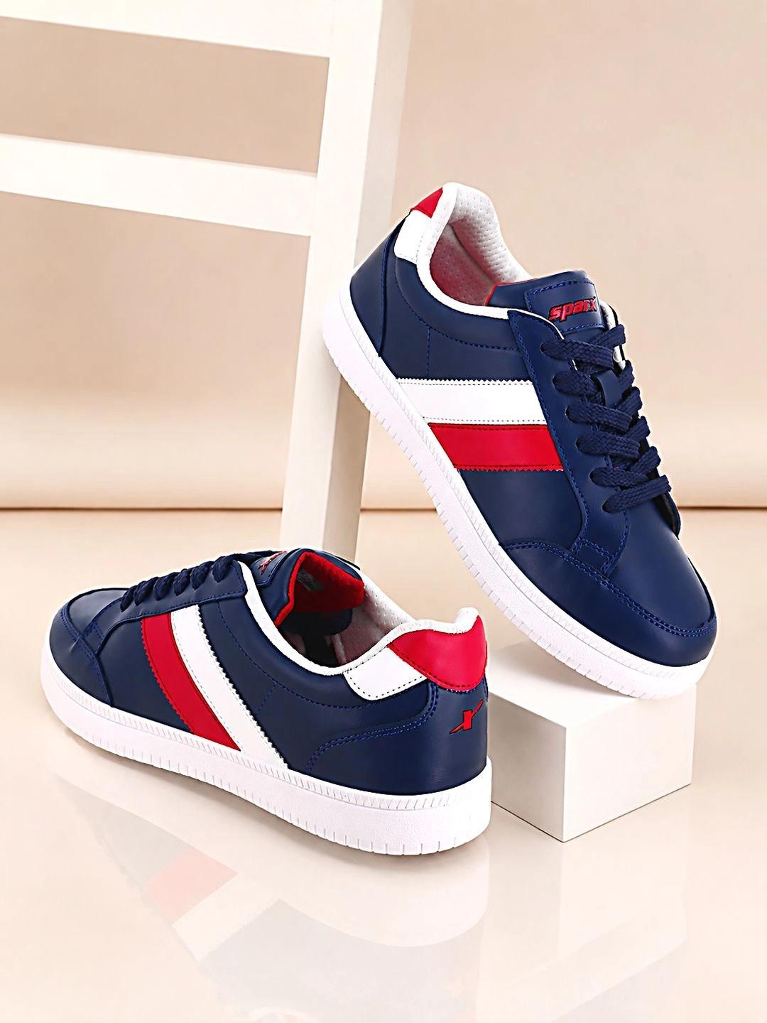 Sparx Men Colourblocked Sneakers