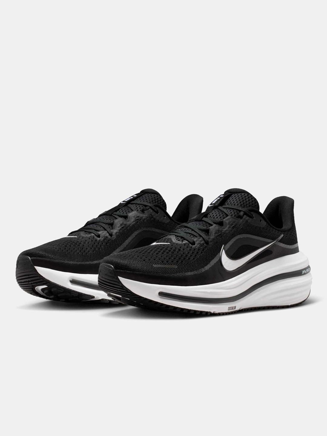 Nike Men Mesh Running Shoes