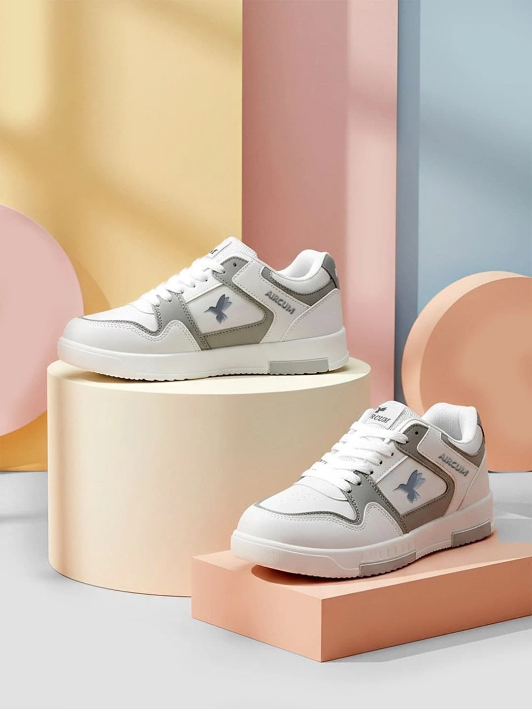 Aircum Men Colourblocked Sneakers