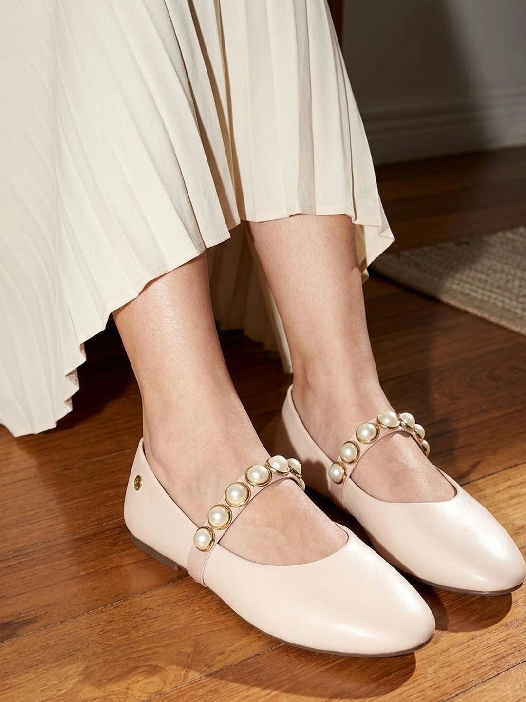 ELLE Women Mojaris Ballerinas