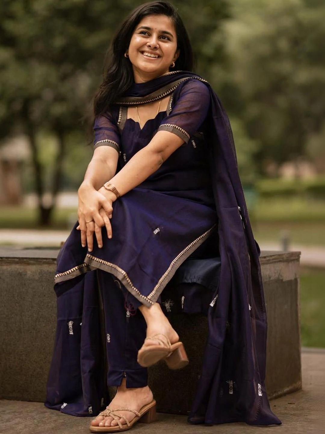 GoSriKi Women Ethnic Motifs Embroidered Regular Thread Work Kurta with Trousers & With Dupatta