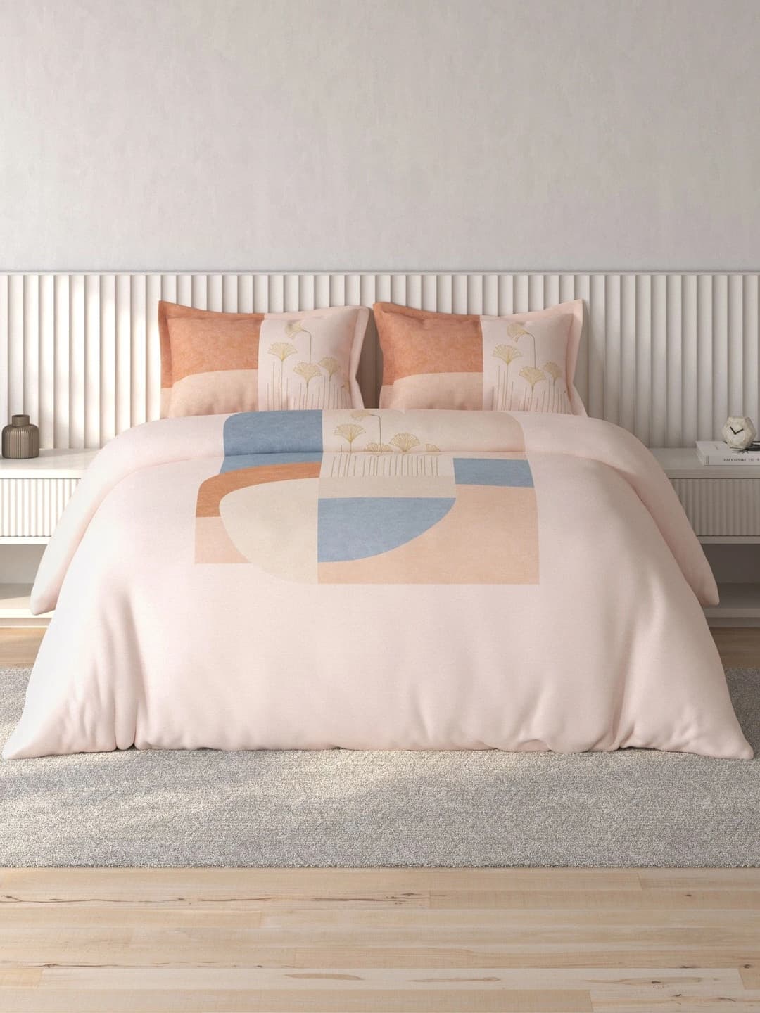 SPACES Pink & Blue Geometric 180 TC Bedsheet with 2 Pillow Covers
