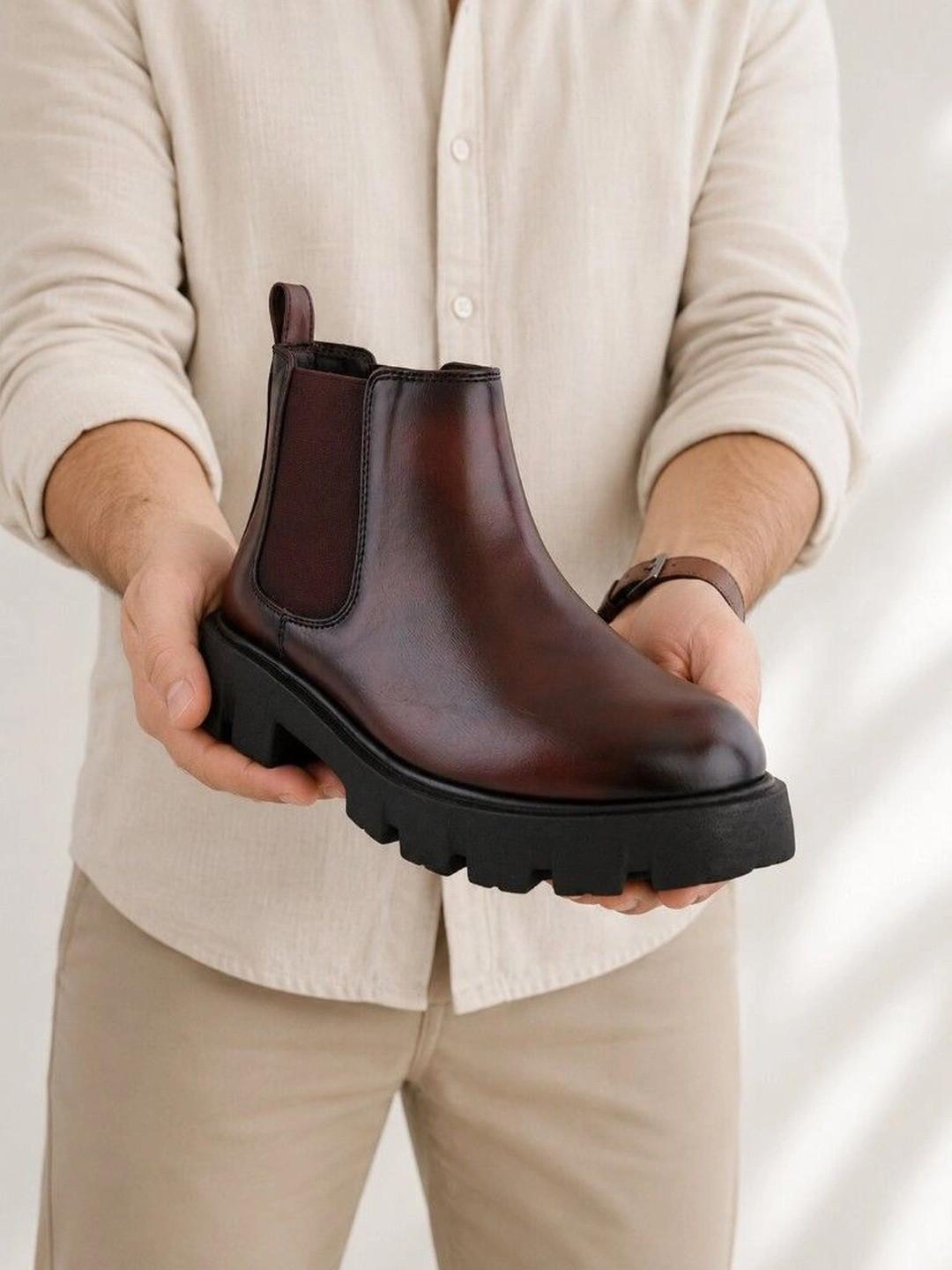 The Roadster Lifestyle Co Men Round Toe Slip-On Chelsea Boots