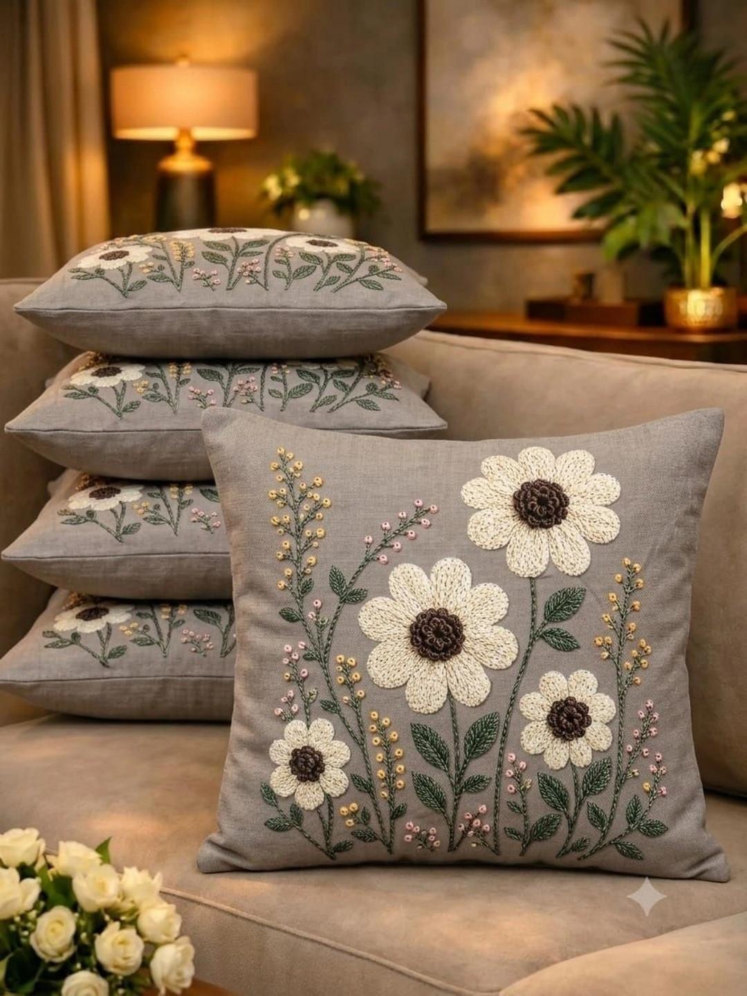 KANUM Set of 5 Floral Square Cushion Covers