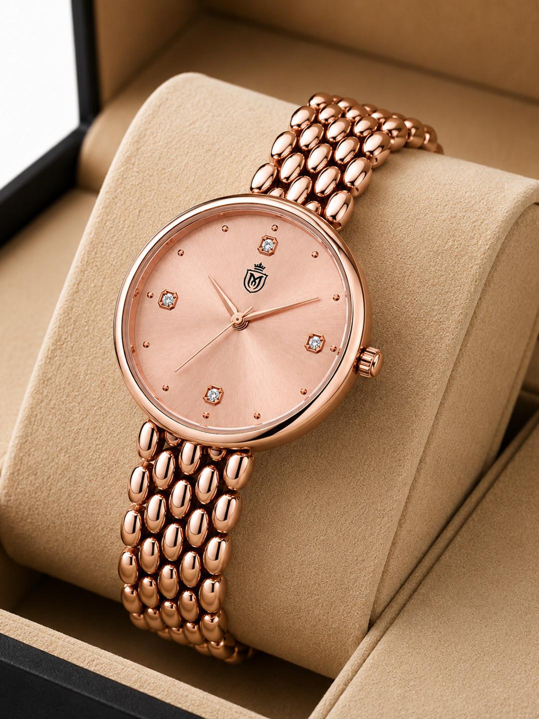 Moover Women Dial & Bracelet Style Straps Analogue Watch EDW-RG-000J2