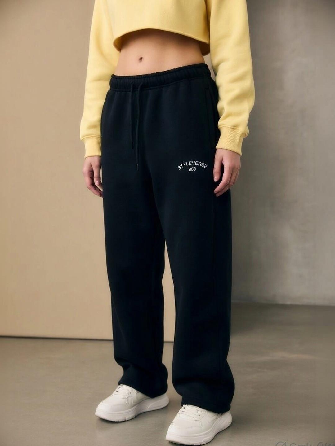 STYLEVERSE Women Regular Fit Brand Logo Training Joggers