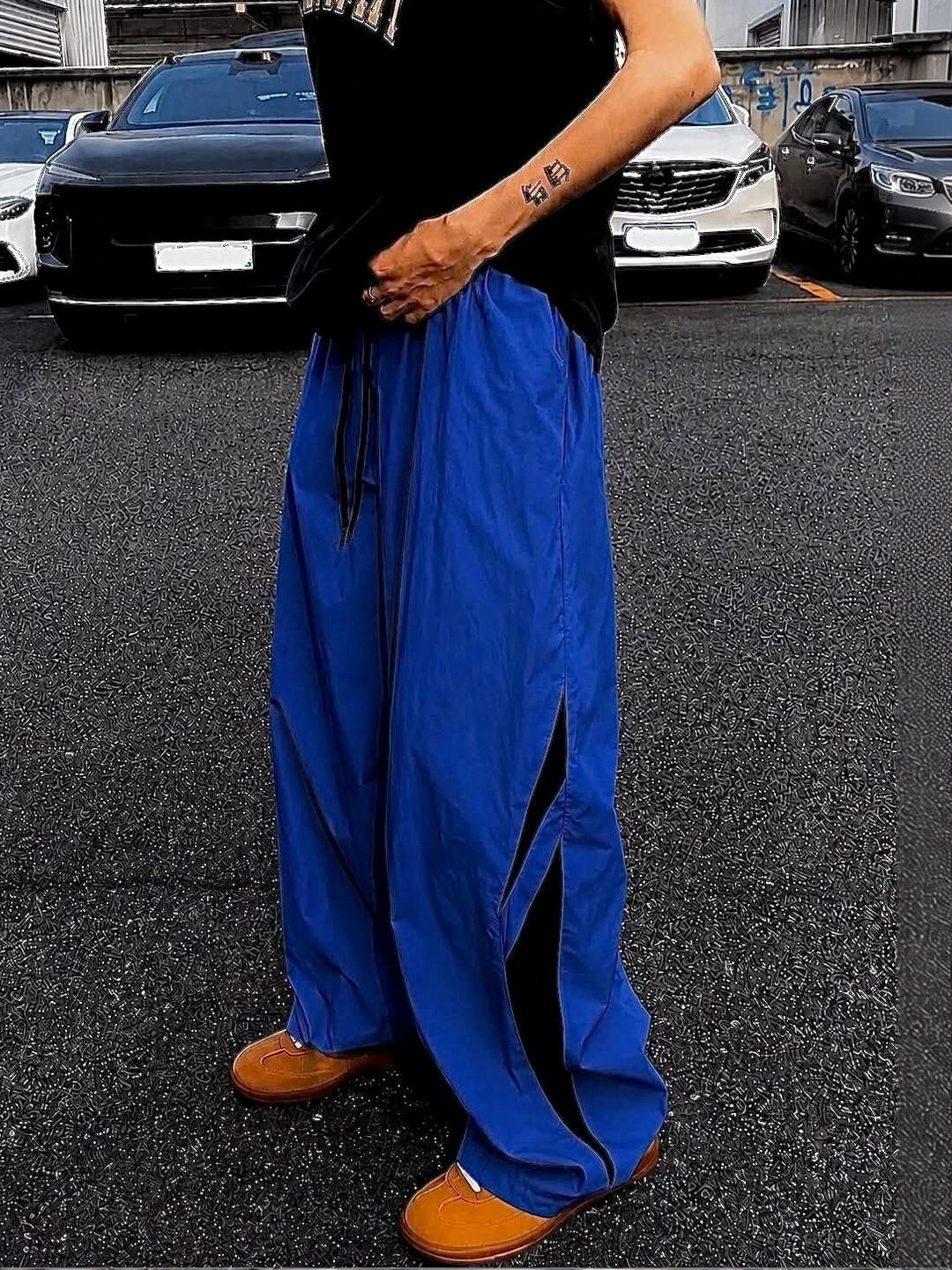 LRIPSOME Men Relaxed Fit Colourblocked Track Pants