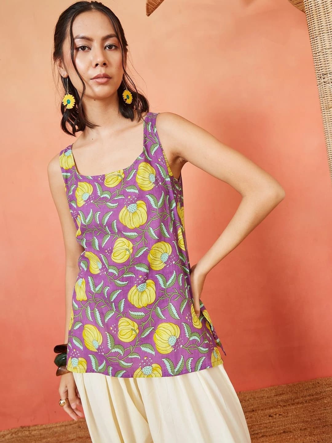 Sangria Botanical Printed Square Neck Pure Cotton Kurti