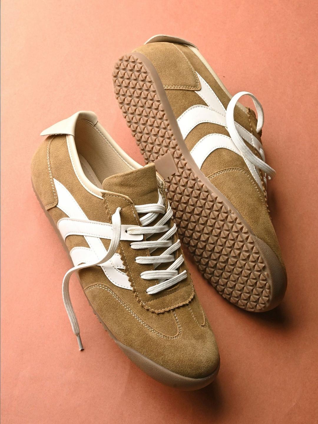 AfroJack Men Colourblocked Sneakers