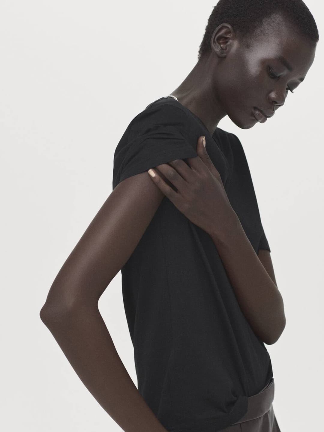 MANGO V-Neck Pure Cotton T-shirt