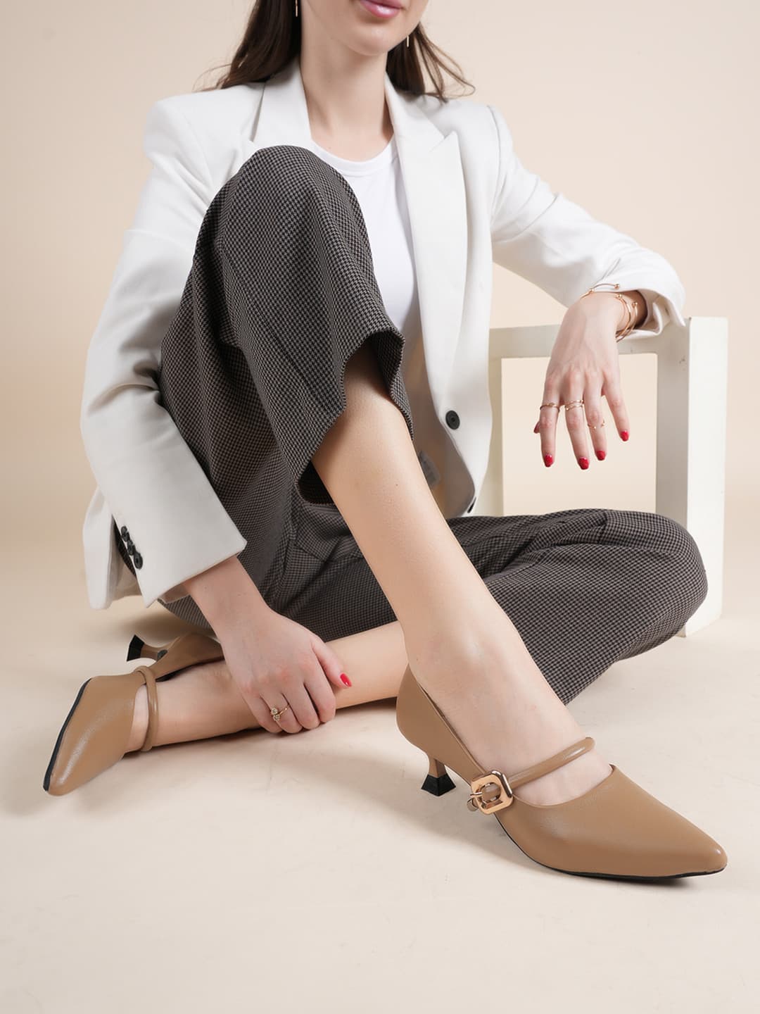 Lavie Work Kitten Pumps with Buckles