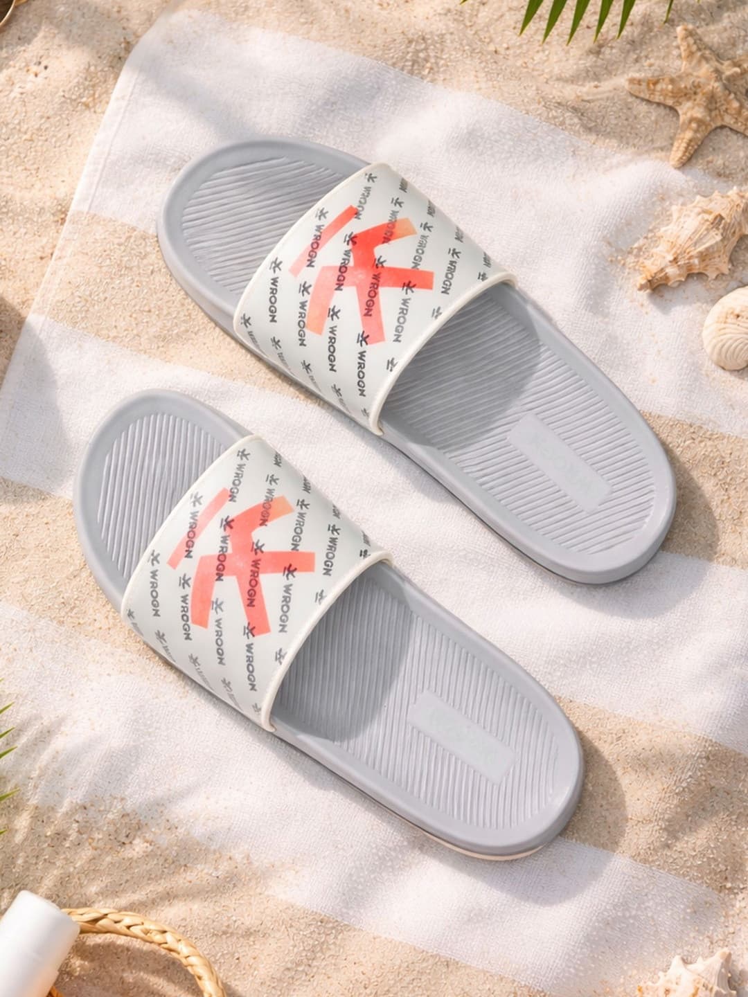 WROGN Men Printed Sliders