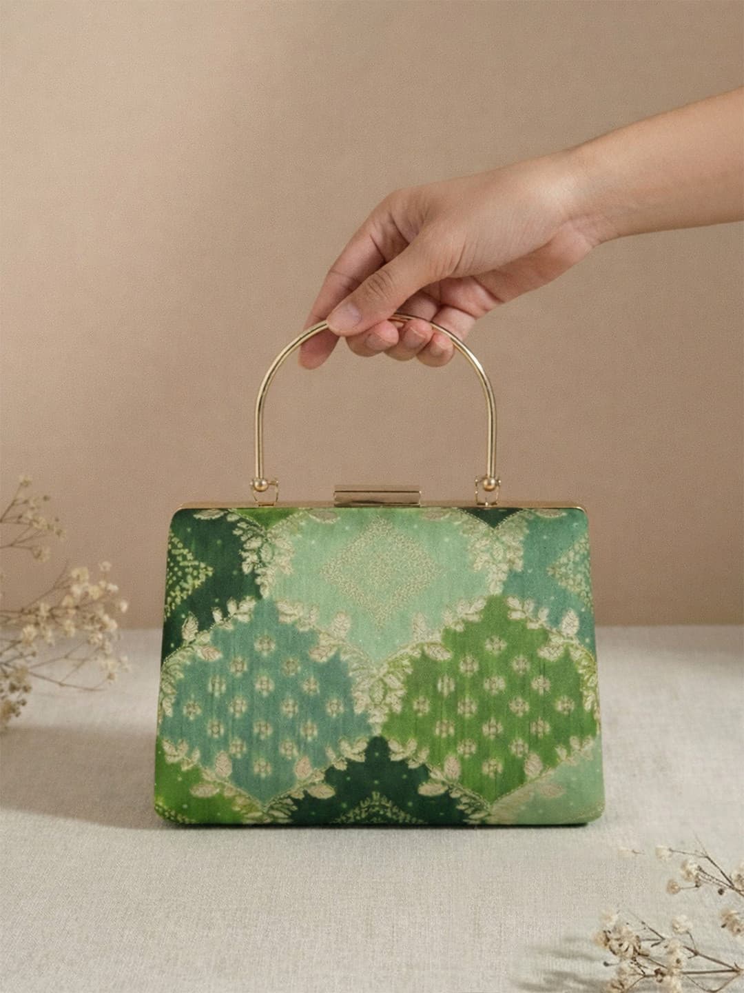 ARTKLIM Embroidered Purse Clutch