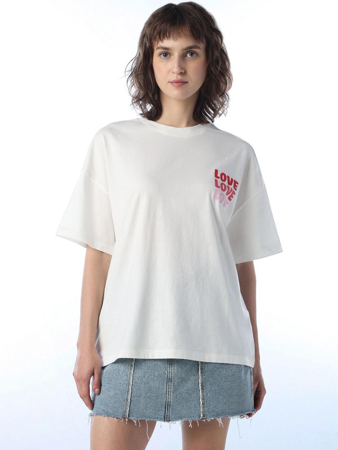 ONLY Women Typography Printed Drop-Shoulder Sleeves T-shirt