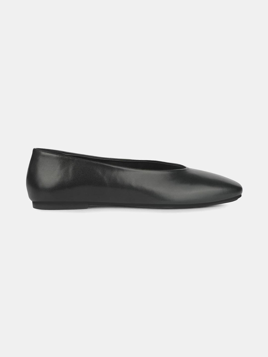 Bata Women Lightweight Square Toe Flat Ballerinas