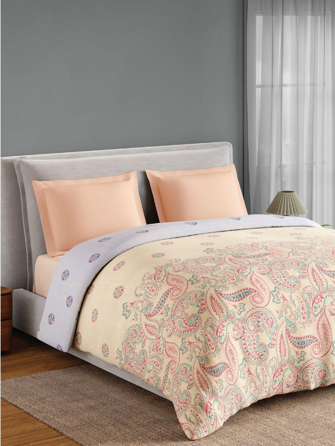 SPACES Yellow & Cream-Coloured Ethnic Motifs AC Room 150 GSM Quilt