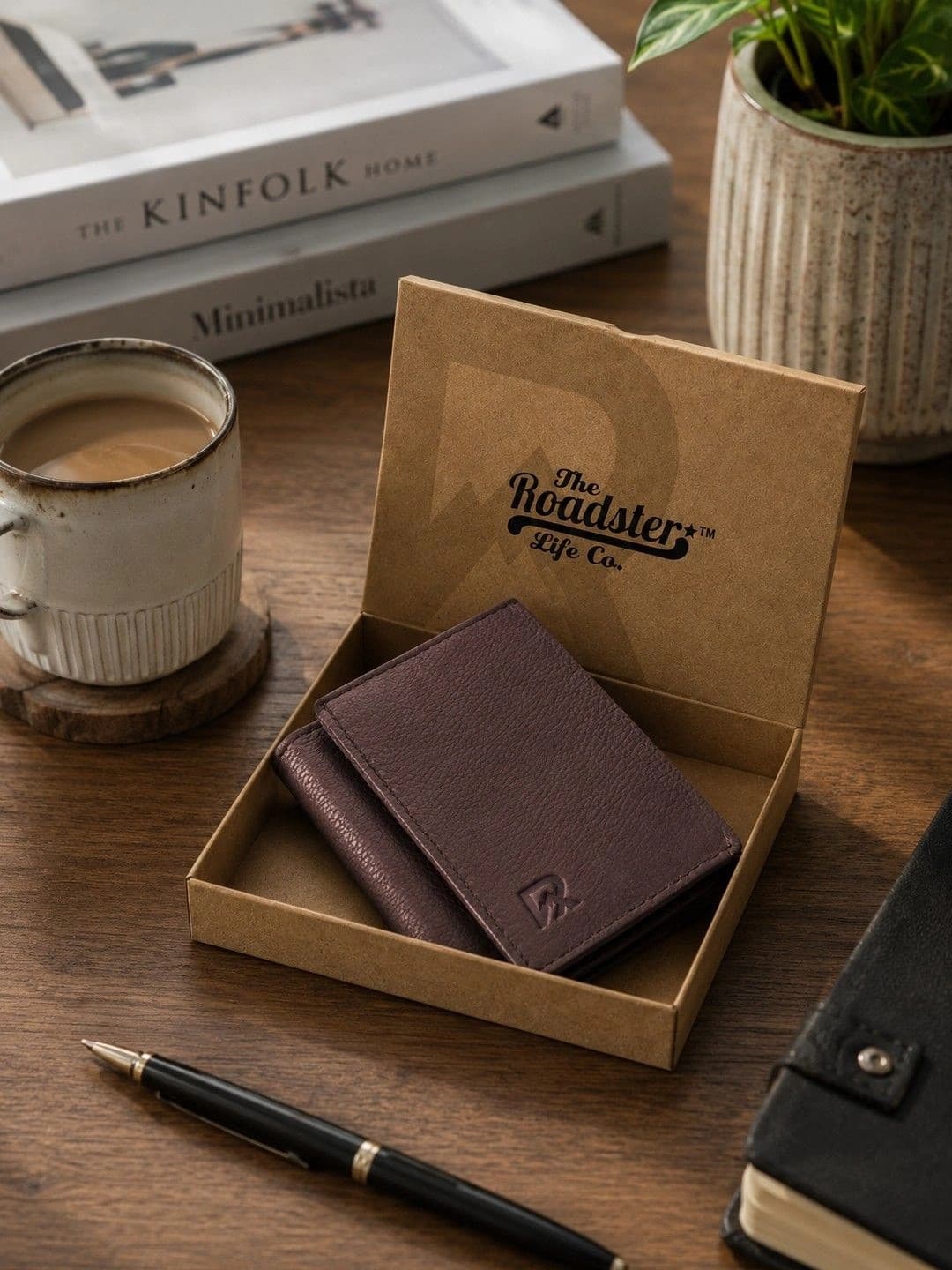 Roadster Men Leather Three Fold Wallet