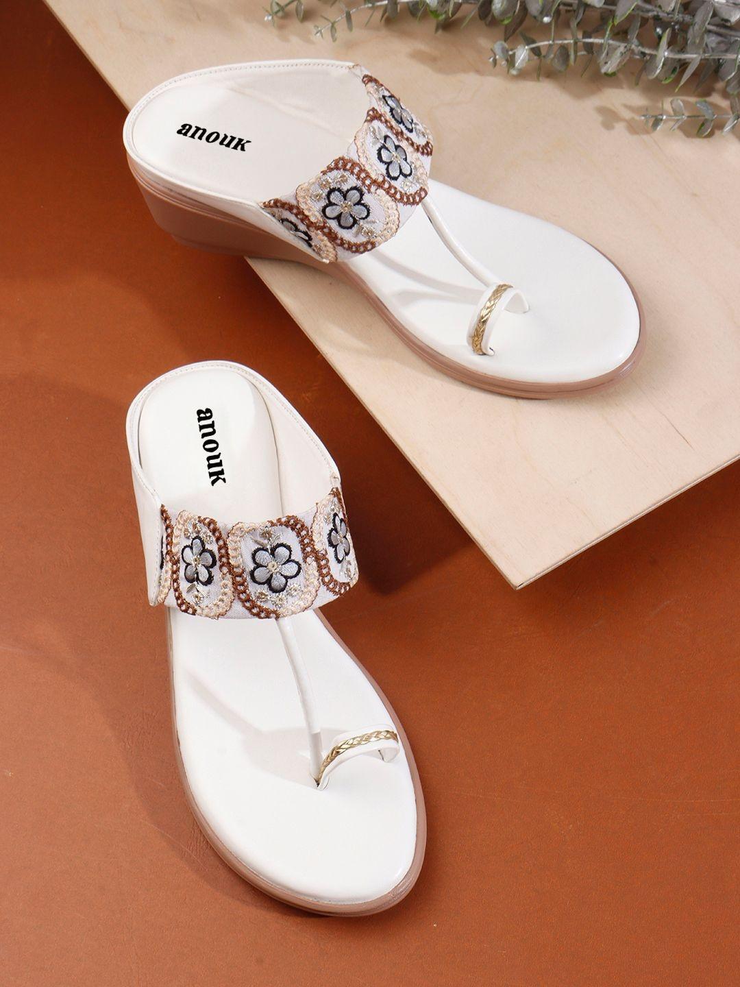 Anouk Wedge Sandals
