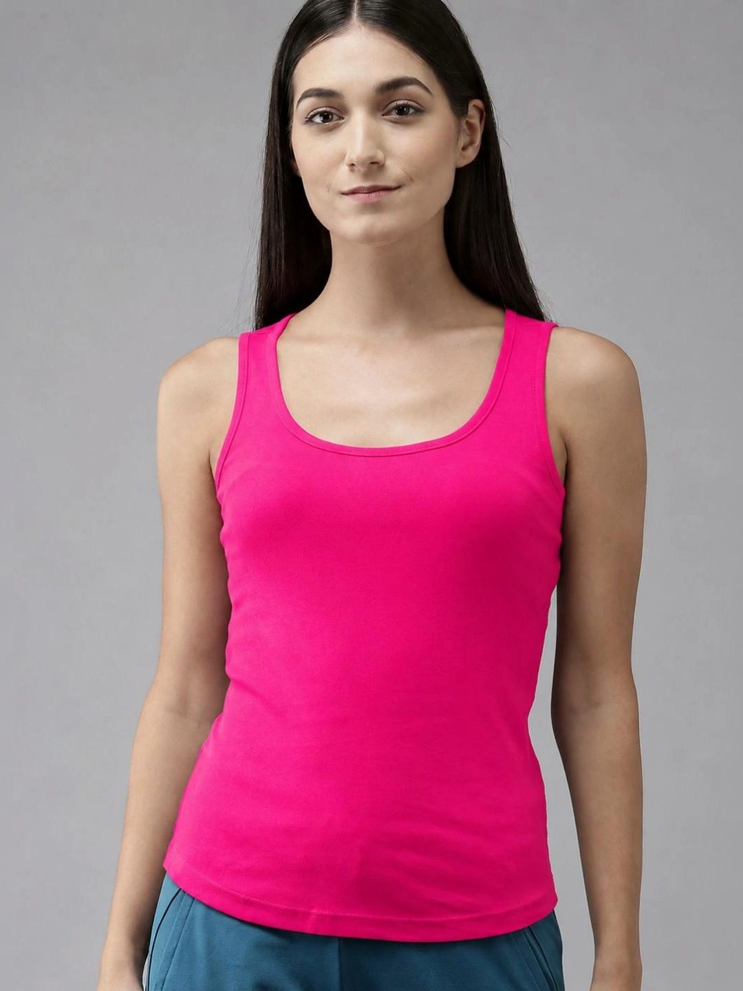 The Roadster Lifestyle Co Round Neck Non Padded Camisoles