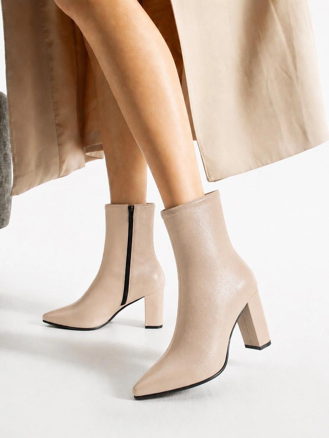 AVIVASTYLE Women Textured Pointed Toe Zip Regular Boots