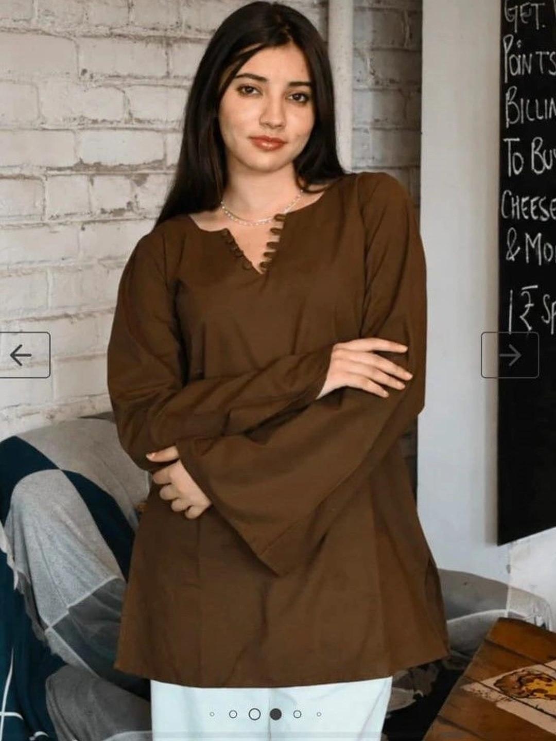 Kissah Women V-Neck Flared Sleeves Pure Cotton Kurta