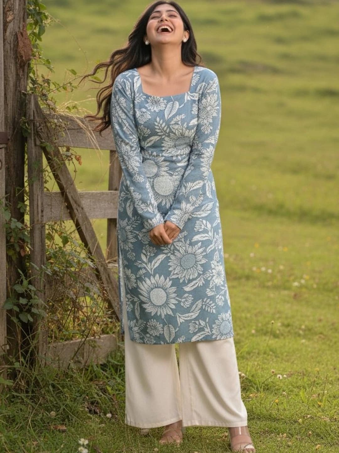 FANESHMA Floral Printed Square Neck Pure Cotton Kurti