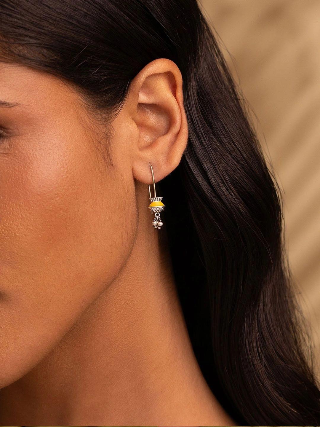 SHAYA Geometric Drop Earrings