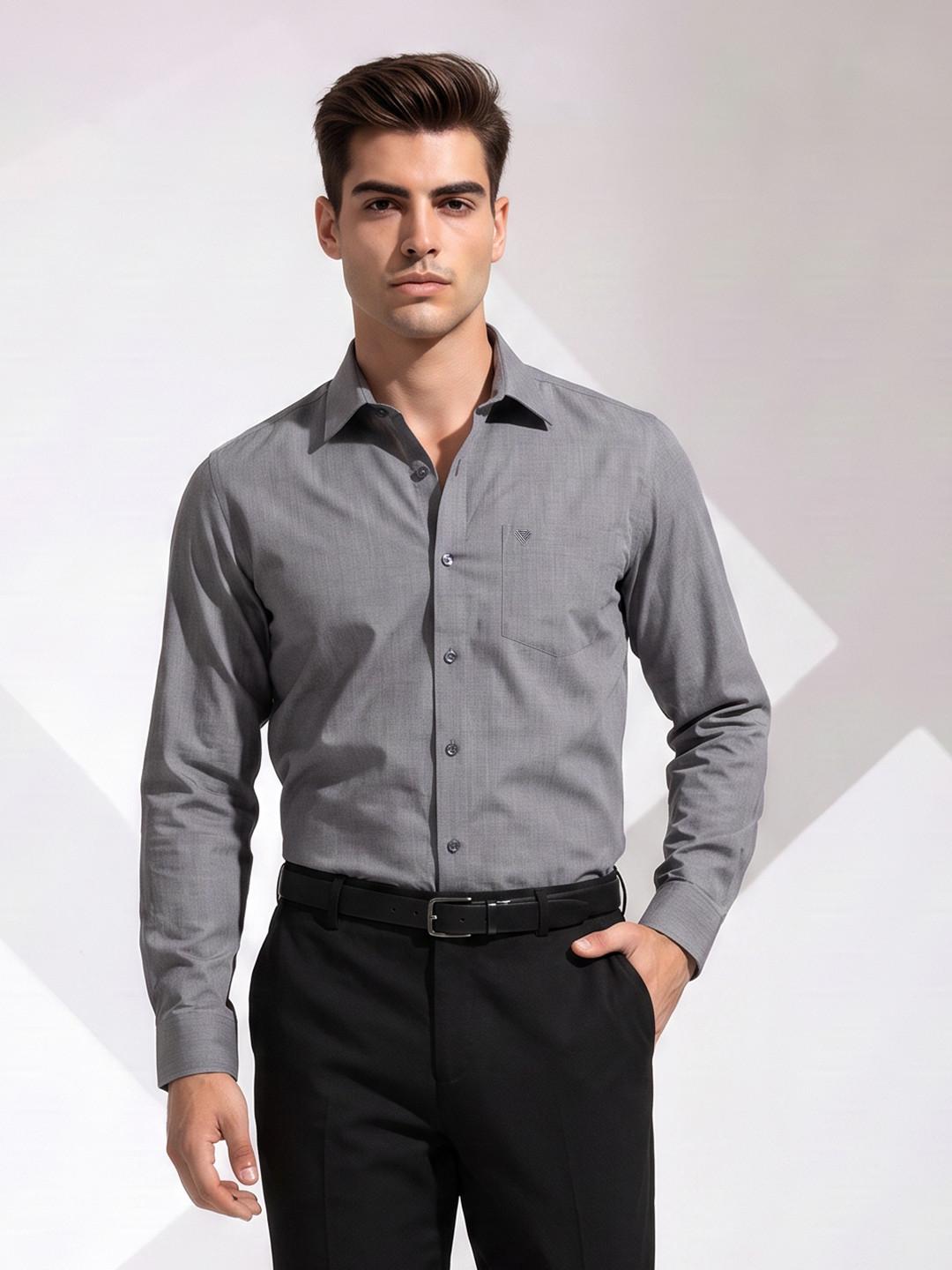 INVICTUS Spread Collar Formal Shirt