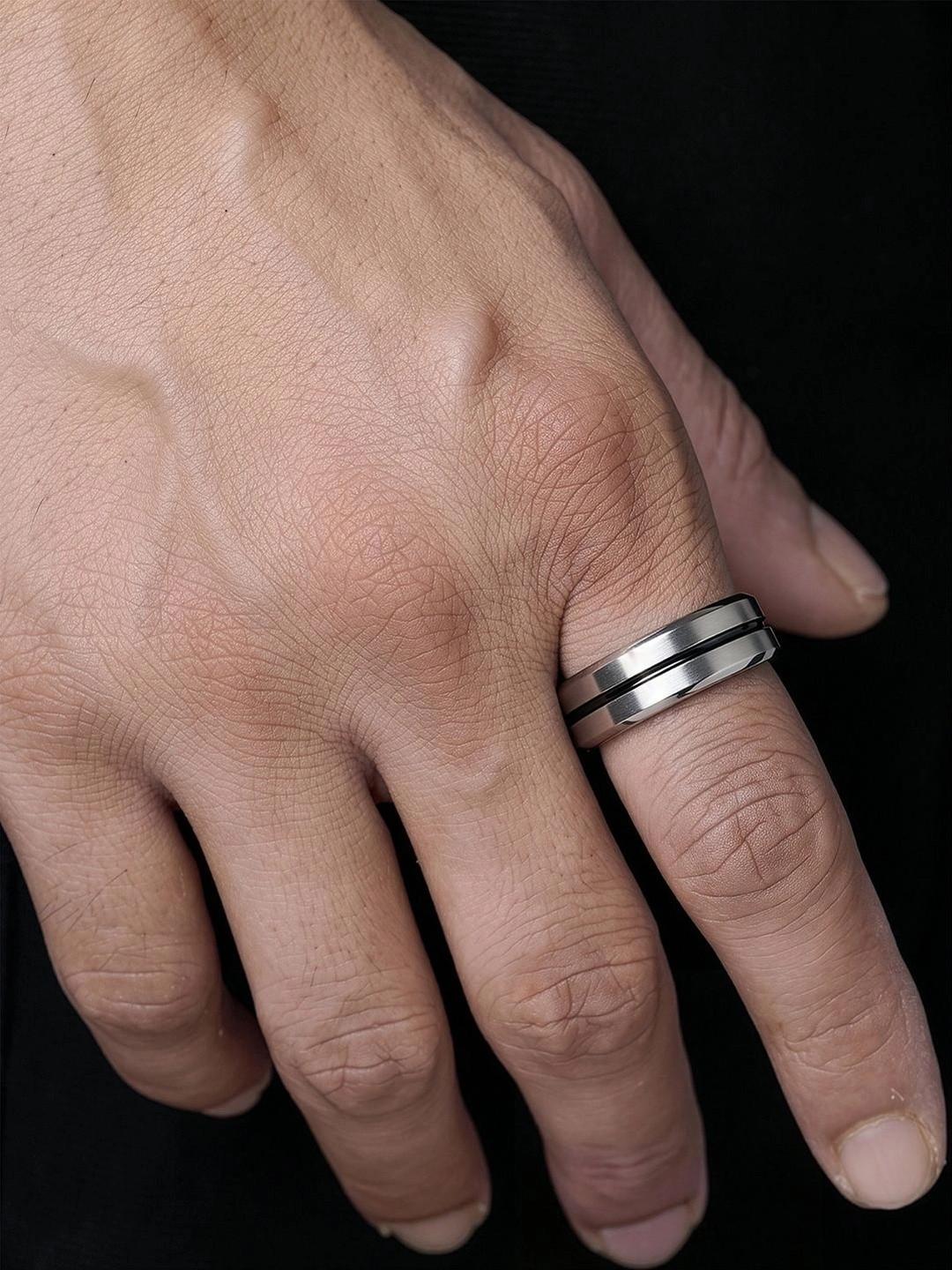SWASHAA Men Silver Plated Finger Ring