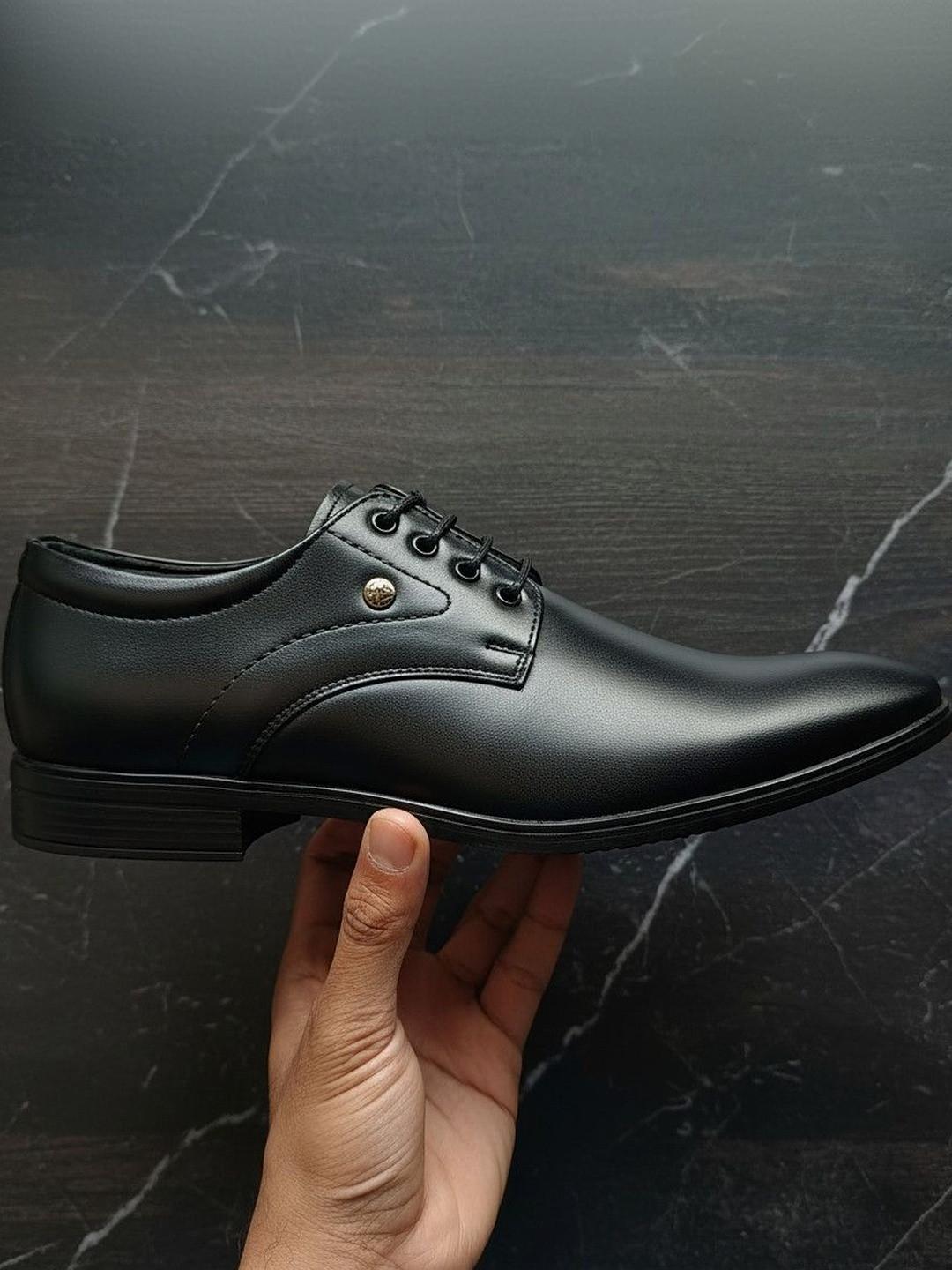 Zuliva Men Pointed Toe Lace-Ups Derbys Formal Shoes