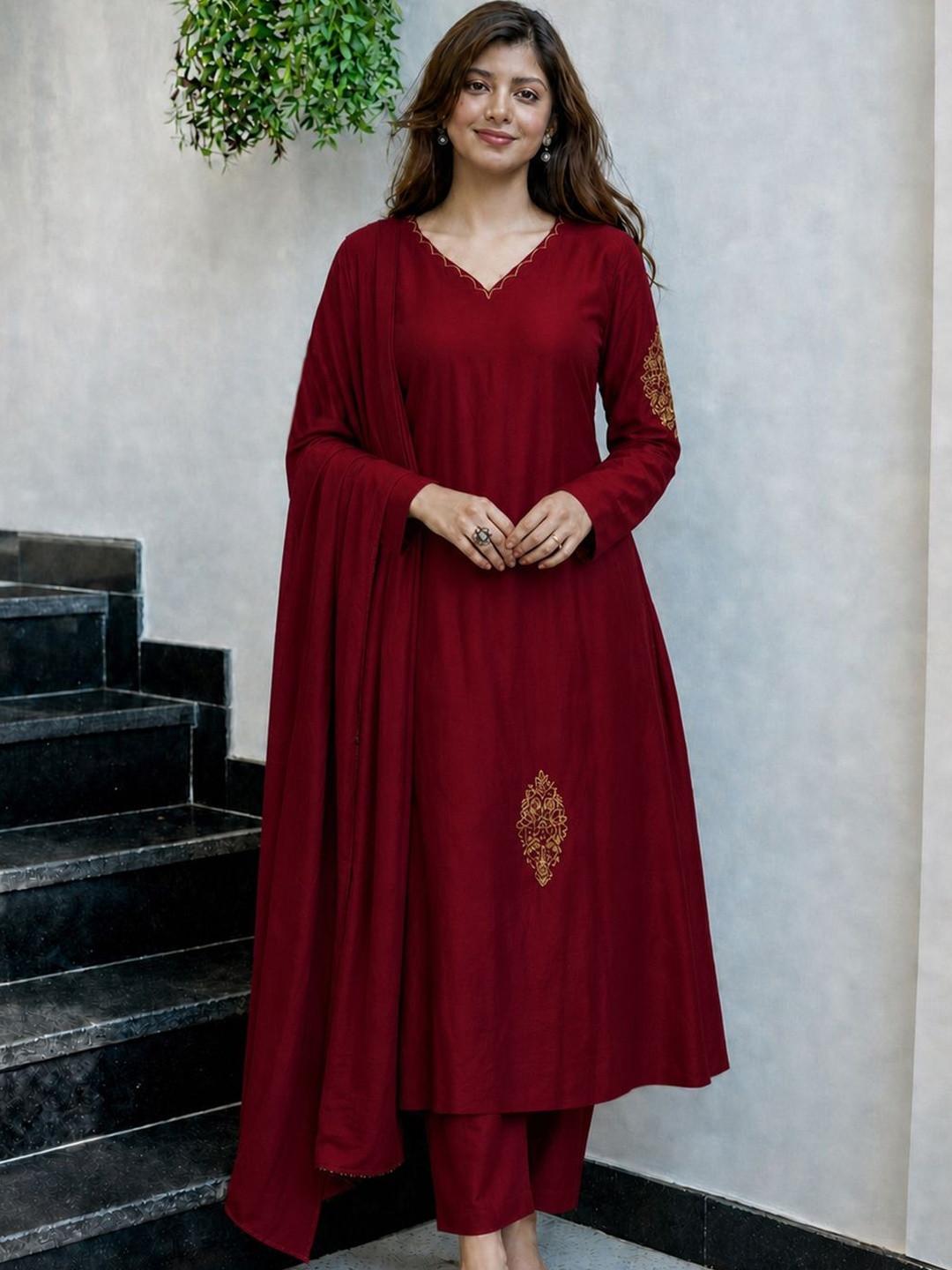 GoSriKi Women Ethnic Motifs Embroidered Regular Thread Work Kurta with Trousers & With Dupatta